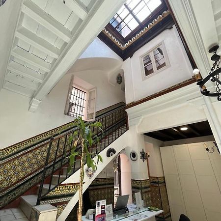 Hostal Atenas Севиля Екстериор снимка